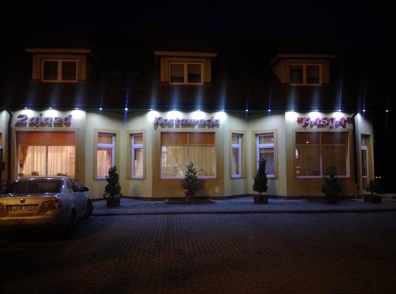 Pasja Hotel Квидзин Екстериор снимка